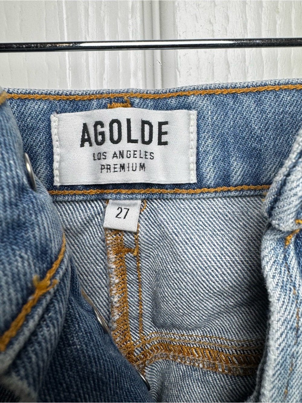 AGOLDE Quinn High Rise Mini Skirt Light Indigo Denim Raw Hem Button Fly - Picture 4 of 4